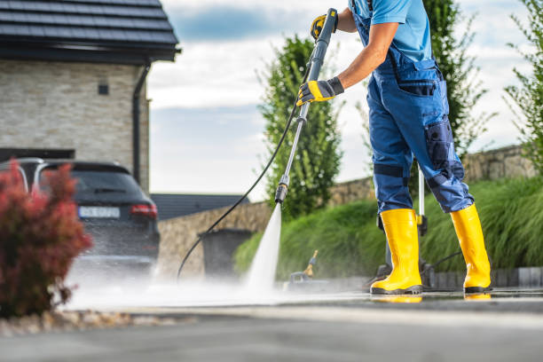 Fence Pressure Washing in Bear Creek, FL